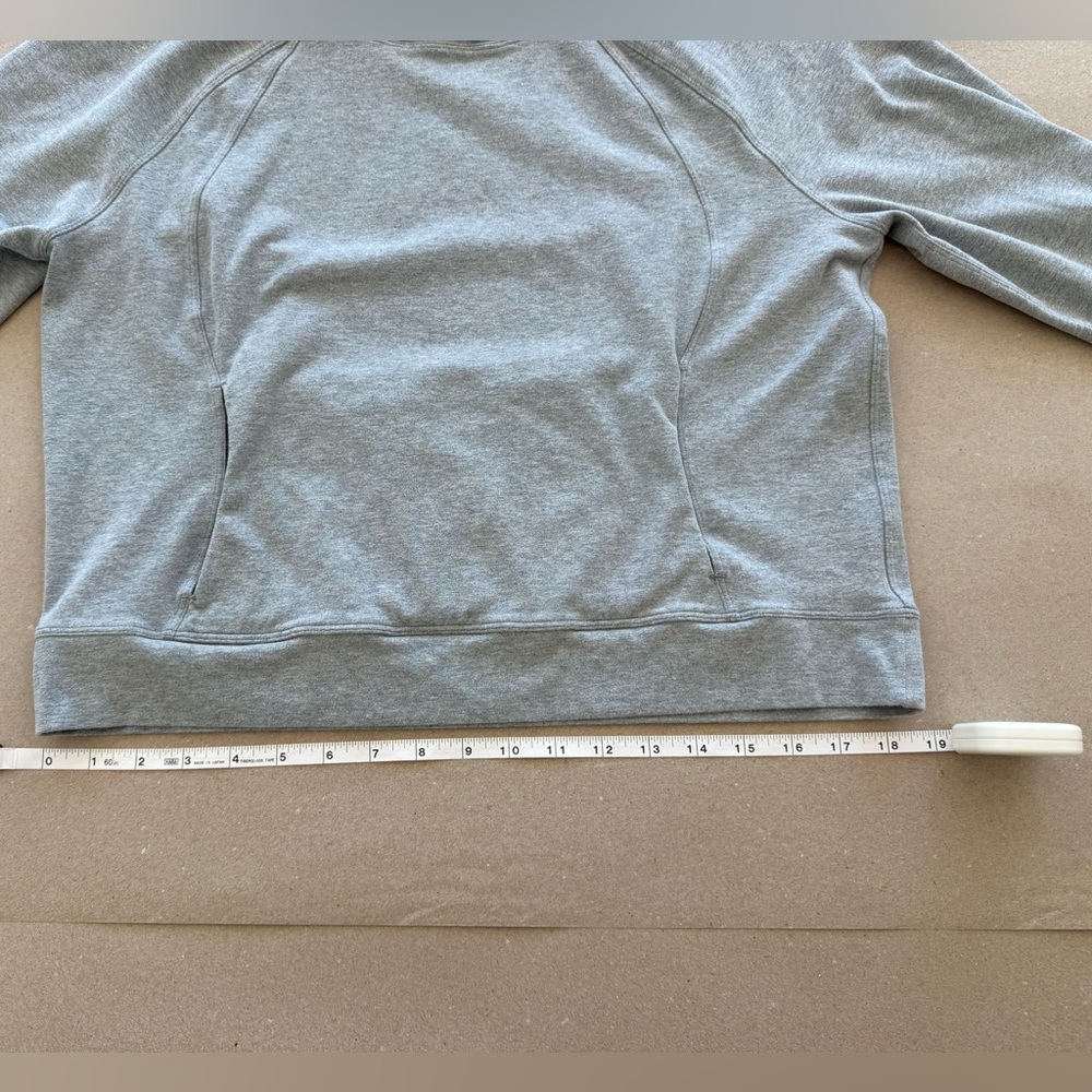 Lululemon — Scuba Cropped Hoodie — Size 10 - Picture 12 of 15